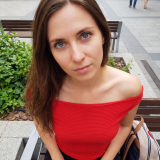 Γυναικείο Κόκκινο Ribbed Αμάνικο Top με Ασύμμετρο Ντεκολτέ – Μοντέρνο & Εντυπωσιακό