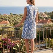 Γυναικείο Βαμβακερό Φόρεμα – Λευκό Resort με Μπλε Paisley Print & Ψηλό Κολάρο
