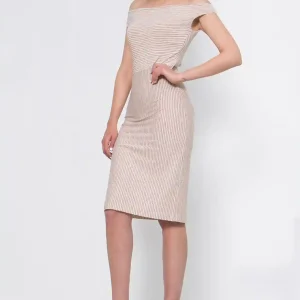Ελαστικό Φόρεμα Off‑Shoulder με Ριγέ Υφή & Κομψή Εφαρμογή