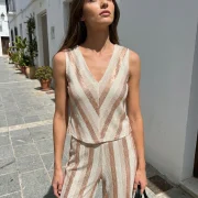 Unique Resort Top with V‑Neck & Metallic Details – Premium Summer Chic
