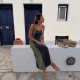 Καλοκαιρινό Φόρεμα Μακρύ με Τιράντα Modal–Polyester & Αυξομείωση – Colorblock Chic