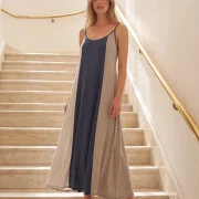 Φόρεμα Μακρύ Αέρινο Modal–Polyester με Τιράντα & Αυξομείωση – Colorblock Chic