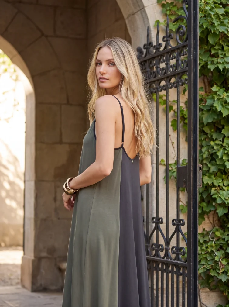 Καλοκαιρινό Φόρεμα Μακρύ με Τιράντα Modal–Polyester & Αυξομείωση – Colorblock Chic
